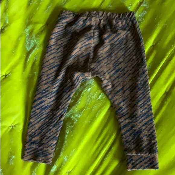 ZARA JOGGERS - Picture 5 of 6